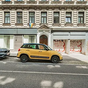 mariahilf-city-living-1060.vienna-besthotels.com/