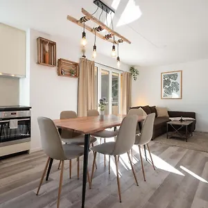 https://moderne-wohnung-mit-parkplatz.hotelsbaselswitzerland.com